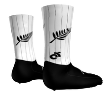 Load image into Gallery viewer, APEX Aero Race Socks